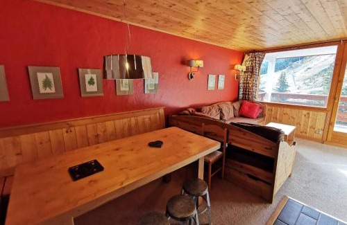 Meribel-Mottaret Apartment | Bel appart T2 avec balcon proche pistes et commerces à Méribel - FR-1-355-70