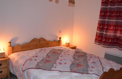 Pralognan-la-Vanoise Apartment | Bel appartement neuf avec grande terrasse au centre de Pralognan-la-Vanoise - FR-1-464-58