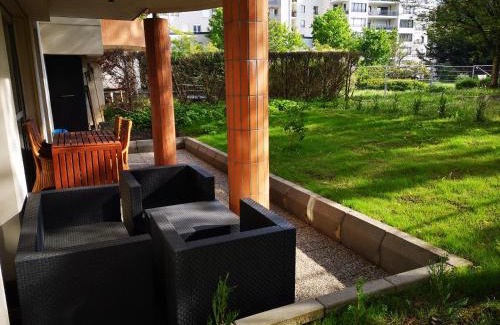 Kable Apartment | Bel Appartement avec jardin privé au calme