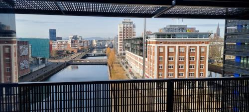Neudorf Ouest Apartment | BEL APPARTEMENT CONTEMPORAIN avec TERRASSE CLIMATISATION et PARKING payant en option