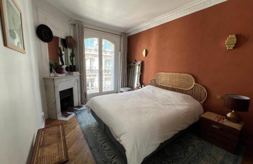 18th Arrondissement Apartment | Bel appartement Paris Montmartre