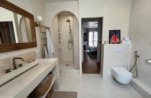 18th Arrondissement Apartment | Bel appartement Paris Montmartre