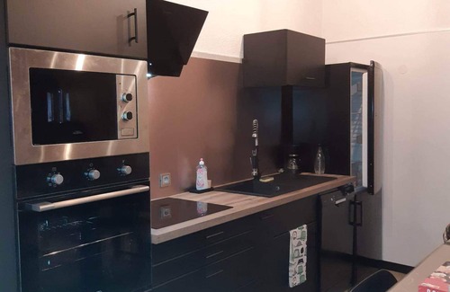 Saint-Avre Apartment | Bel Appartement Spacieux Propre Proche de Tout