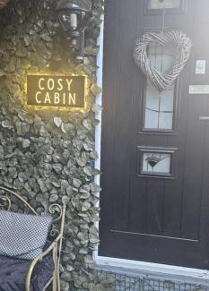 Newtownabbey Ski Chalet | BELFAST COSY CABIN