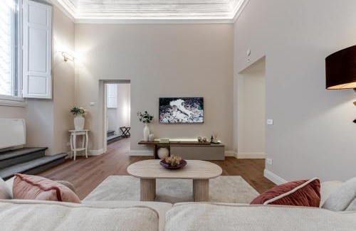 Santa Croce Apartment | Bella Benci Firenze Apartment