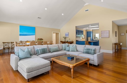 Berry House | Bella Casa - By Latitude South Coast