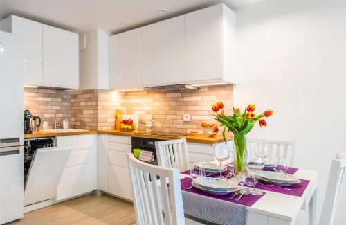 Lagiewniki Apartment | Bella Casa Premium Apartment - 30 Pszczelna