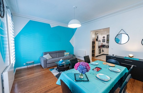 Downtown Le Havre Apartment | Bella vita