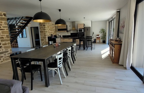 Peaule House | Belle Maison de Campagne Avec Piscine Intérieure Ti Mean