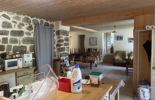 Pereyres House | Belle Maison en Pierre au Calme