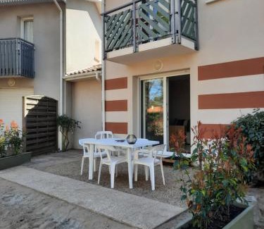 Soulac-sur-Mer House | Belle maisonnette dans résidence avec piscine