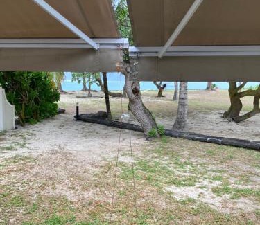 Candos Apartment | Belle Mare 3 bedroom Luxury villa 6 on a blue ocean