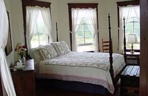 Sperryville Bed & Breakfast | Belle Meade Bed and Breakfast