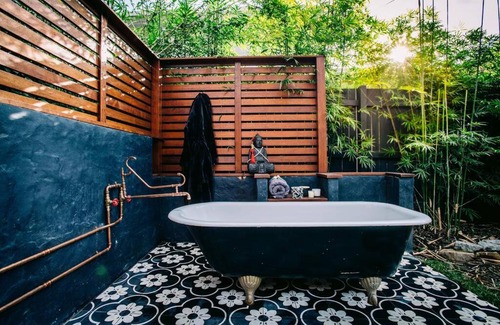 Fernmount House | BELLINGEN CONVERTED CHURCH on the river (Pet Friendly)