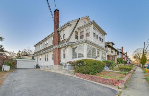 Belmont House | Belmont Home Less Than 3 Mi to Harvard Square!