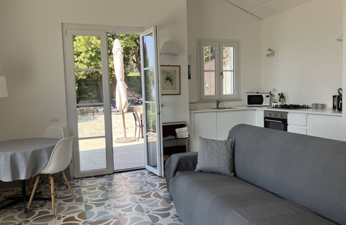 Cipressa Cottage | BELVEDERE, small villa with a view - Apartment (CITRA 008021-LT-0025)