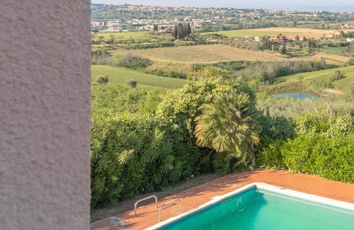 Cologna Spiaggia House | Belvilla by OYO Villa Rosè