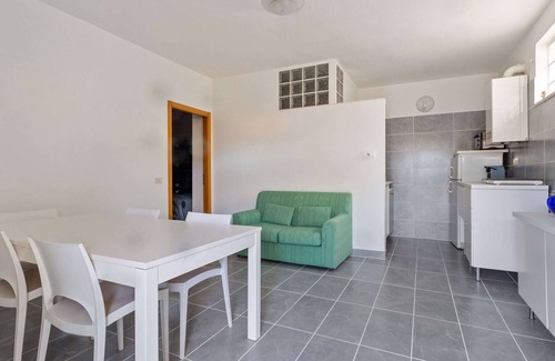 Campobasso Apartment | Belvilla by OYO Becampobasso apt blue