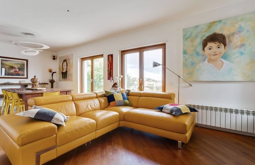 Campobasso Apartment | Belvilla by OYO Casa Vacanza Becampobasso 2