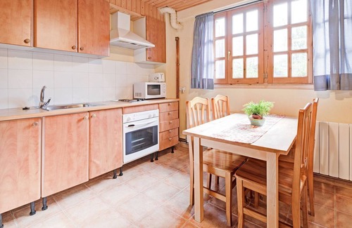 Isavarre Apartment | Belvilla by OYO Cobert d'en Piarró