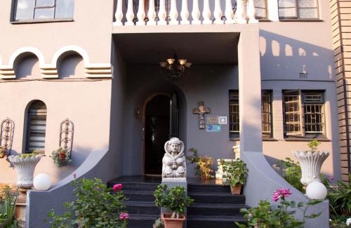 Baileys Muckleneuk Bed & Breakfast | Ben's Bed and Breakfast