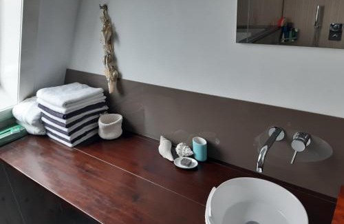 Alkmaar House | BenB Humblebee