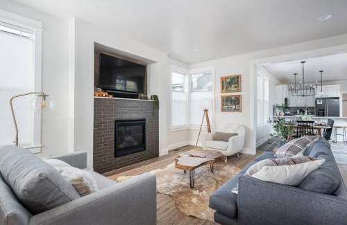 Old Bend House | Bend Mountain Modern