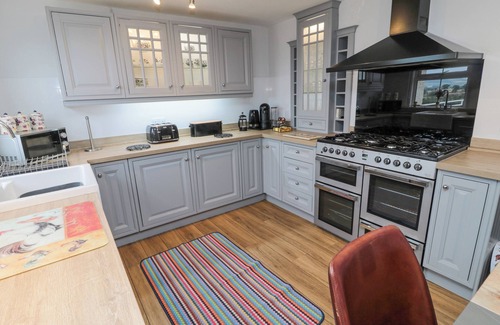 Wooler House | BENDOR HOUSE, pet friendly, with open fire in Wooler
