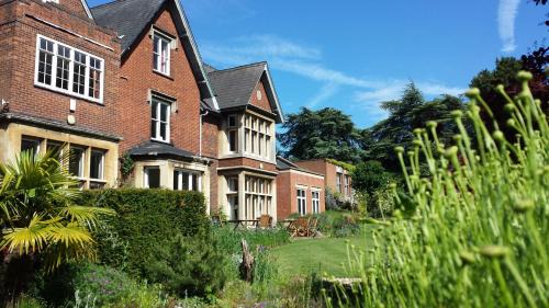 Hitchin Bed & Breakfast | Benslow Music