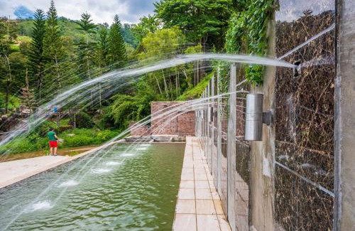 Teras House | Bentong Wellness Resort Uphill 8Room 40Pax by Verano Homestay