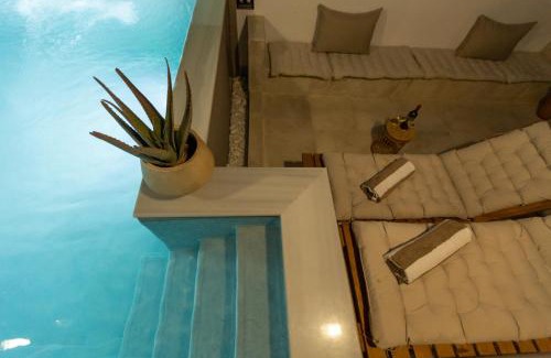 Korinthos Apartment | BEQUEST Gold Luxury suites