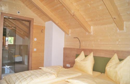 Poellauberg Ski Chalet | Bergchalet mit Wellness-Oase, Natur Pur