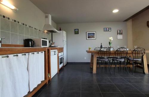 Ceaux-d'Allegre House | Bergerie moderne au calme, nature luxuriante, proche du Lac de Malaguet - FR-1-582-20