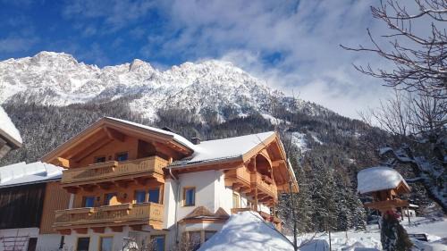 Scheffau am Wilden Kaiser House | Berggasthof Bärnstatt