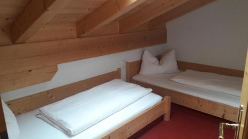Vals House | Berggasthof Steckholzer