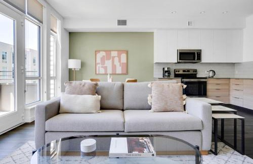 Southwest Berkeley Apartment | Berkeley 1BR w Gym WD Roof nr Highways SFO-1059