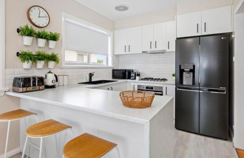 Safety Beach House | Berkeley Beach House Safety Beach