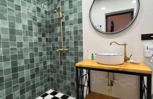 Yenokavan Hotel | Berkri Gastro Yard & Guest House