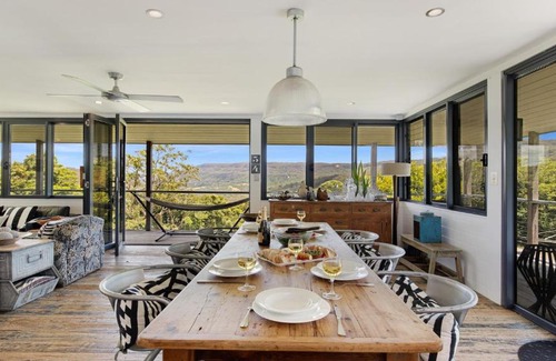 Brogers Creek House | Berry Mountain Hideaway