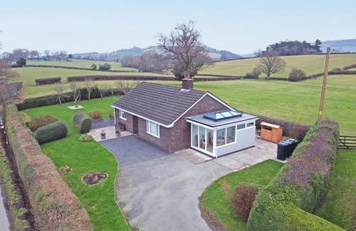 Kingswood House | Berwyn View