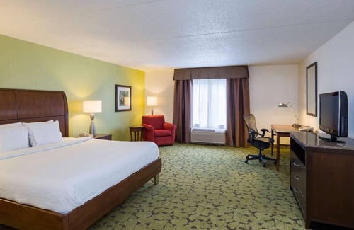 Hopelawn Hotel | Beset of New Jersey | Pet-friendly & Newly Renovated