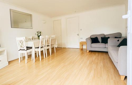 West Ham House | Best Getaway Stay