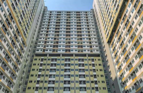 Kedungmanggu Apartment | Best Homey and Nice Studio at Royal Sentul Park Apartment By Travelio