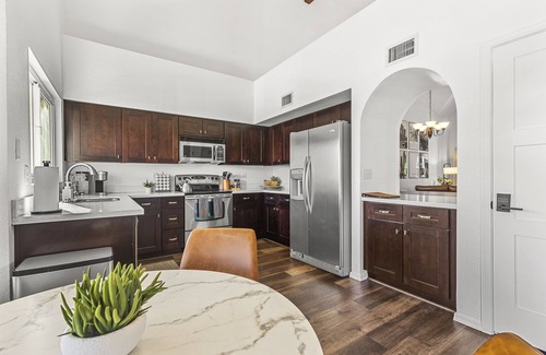 Gilbert House | Best Location in Gilbert - Heated Pool, 4 Bedroom 'Plus'