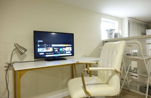 Hillside Apartment | ⭐️ Best NYC Studio✈️EWR Airport Layover+Free Parking
