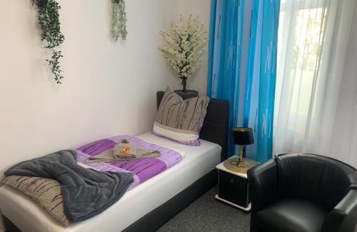 Wittenberge Apartment | Best Preis City Apartment Stadtzentrum Wittenberge Modernes Ambiente max 2 Personen Einzelbetten voll ausgestattet mit Prime und WLAN