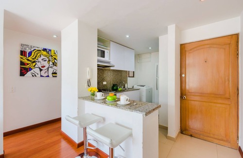Zona Rosa Apartment | BEST PRICE in the Area ! Modern apt El Retiro - Zona Tn