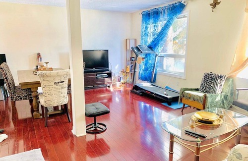 Newtonbrook House | BEST PRICE/room in A HOUSE
