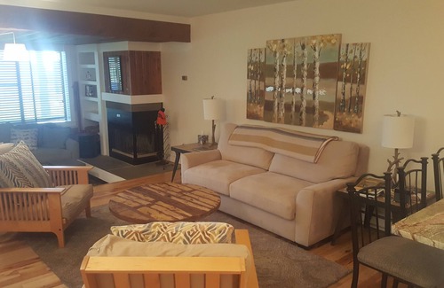Wintergreen Condo | Best True "Ski-In, Ski-Out" 2 Bedroom Condo at Wintergreen, Beautiful, like new.
