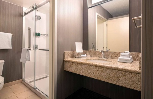 Camarillo Hotel | Best Value, Quality Stay! Close to Camarillo Premium Outlets, Pet-Friendly